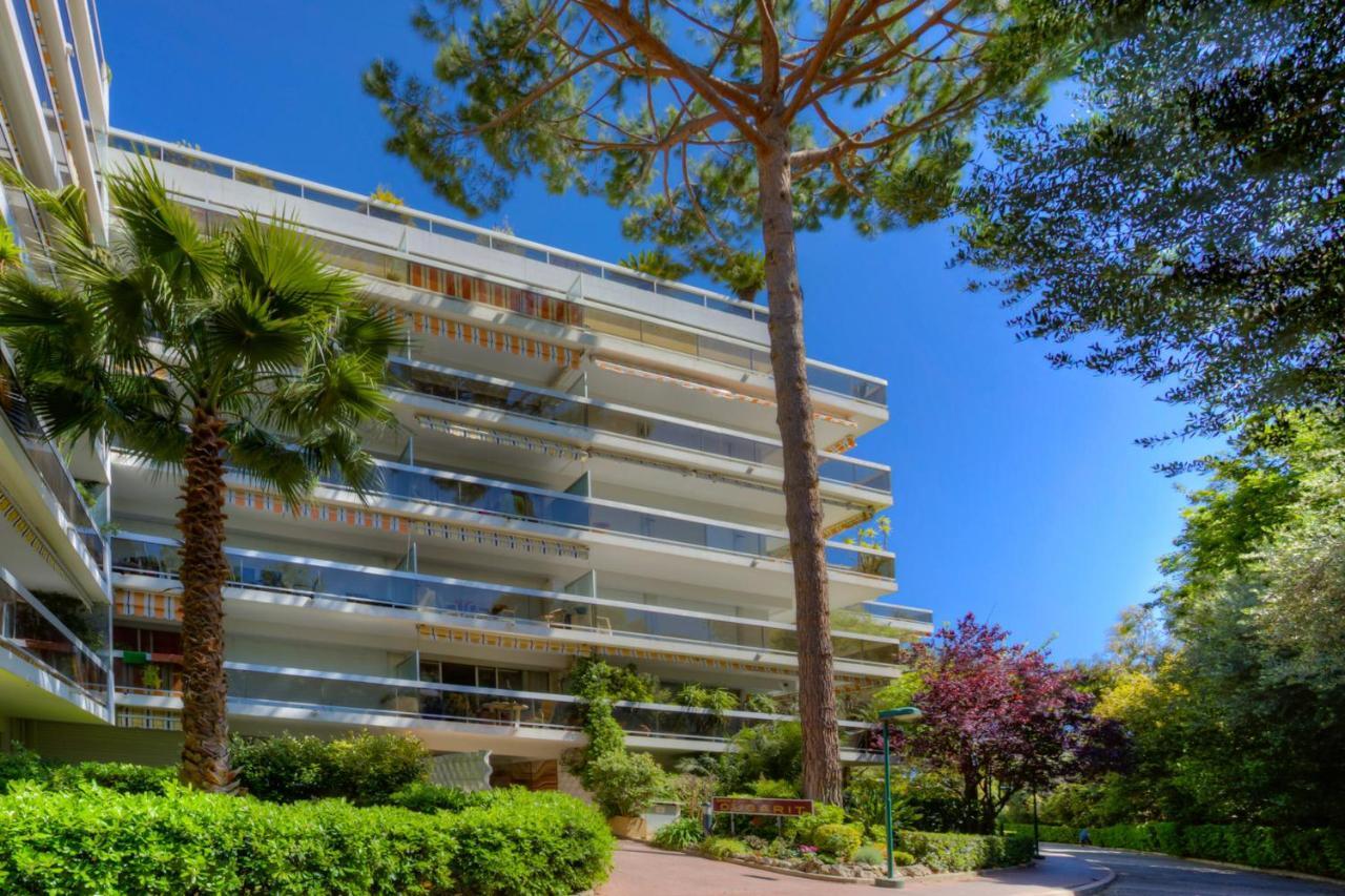 Les Lauriers Private Apartment Antibes Exterior photo